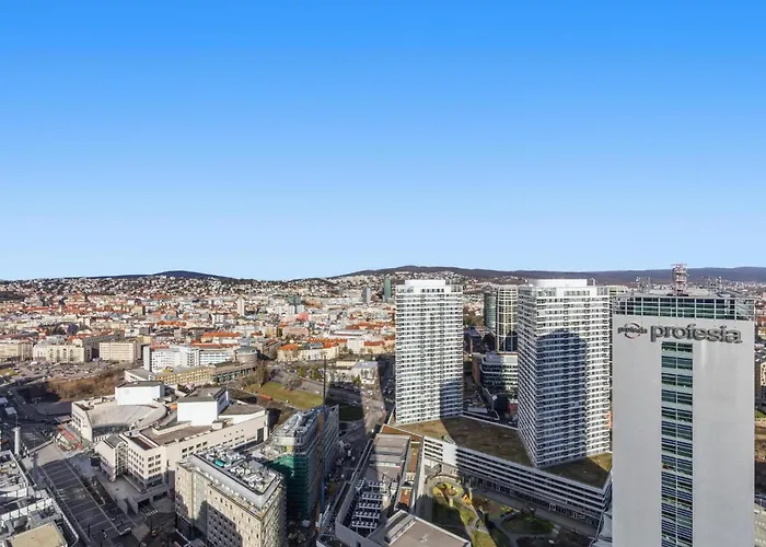 Eurovea Tower 33rd Floor Free Parking Lejlighed