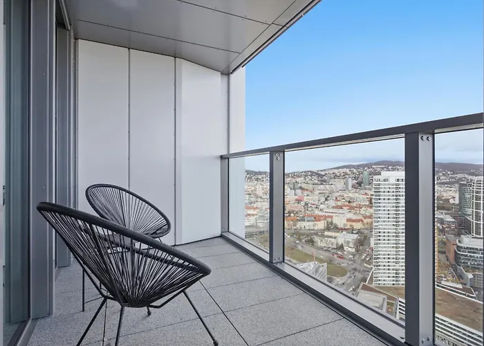 Lejlighed Eurovea Tower 33rd Floor Free Parking *