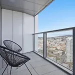 公寓 Eurovea Tower 33rd Floor Free Parking *