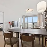 Eurovea Tower 33rd Floor Free Parking Lejlighed Bratislava